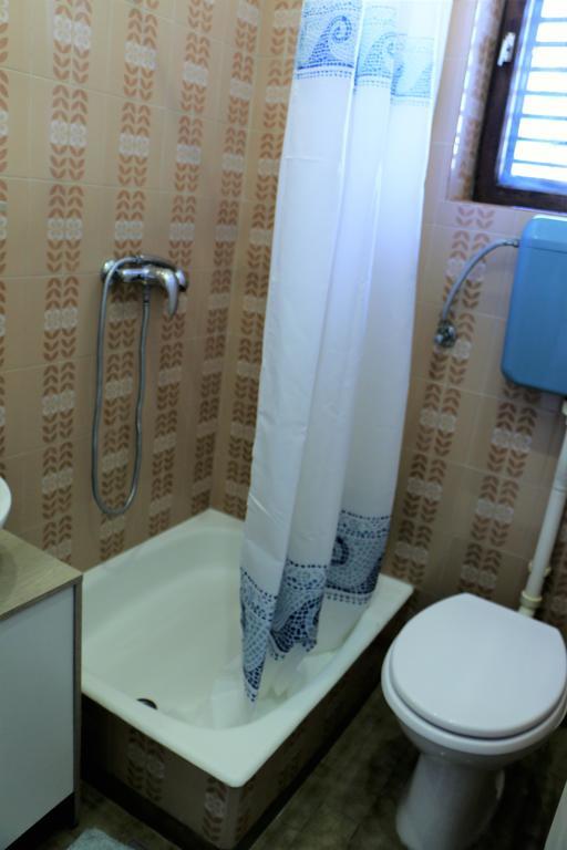 Apartments Milatic イェルサ エクステリア 写真